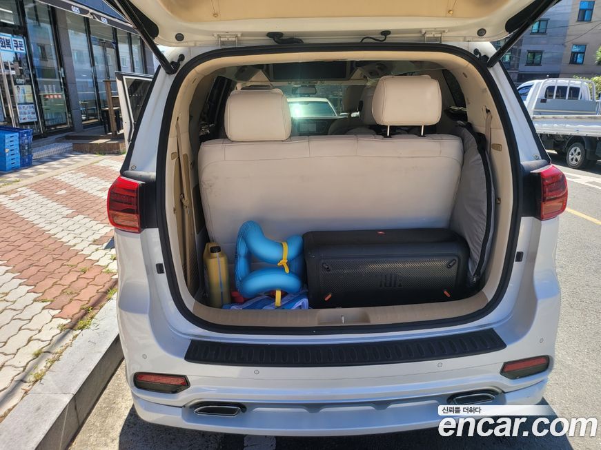 Kia Canival 2019