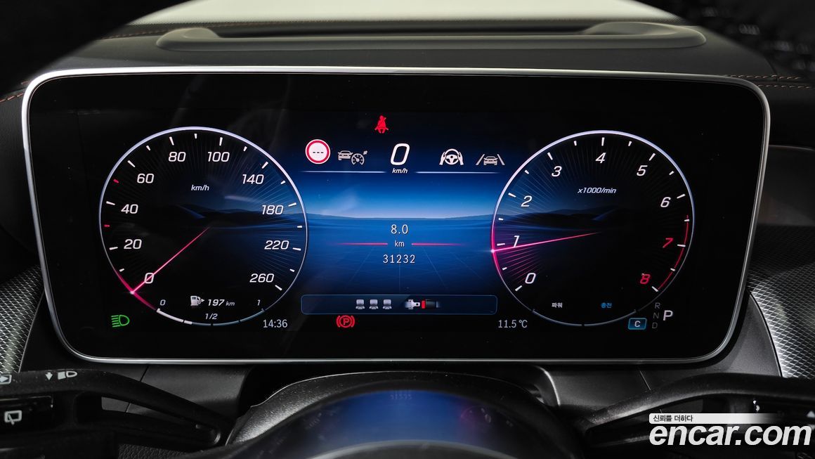 Mercedes-Benz GLC-Class 2025