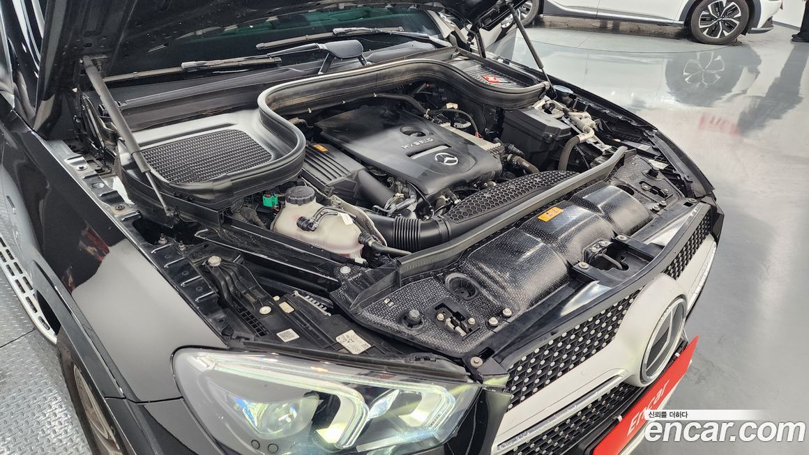 Mercedes-Benz GLE-Class 2021