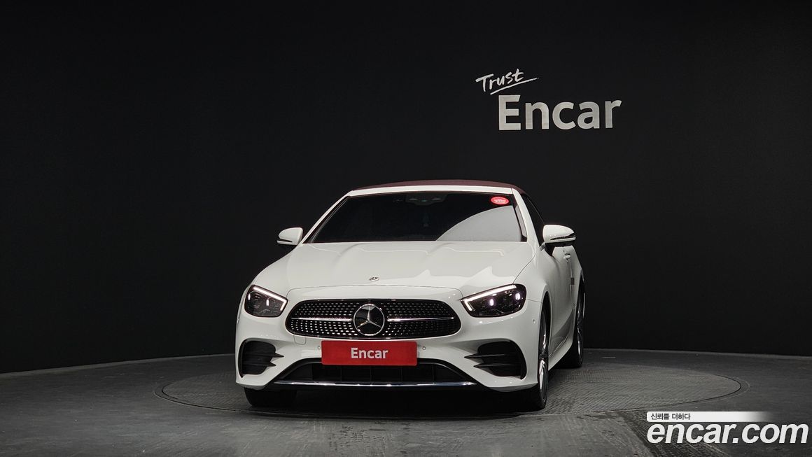 Mercedes-Benz E-Class 2022