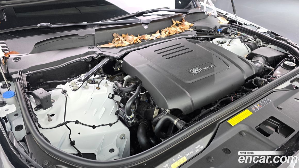 Land Rover Discovery 2025