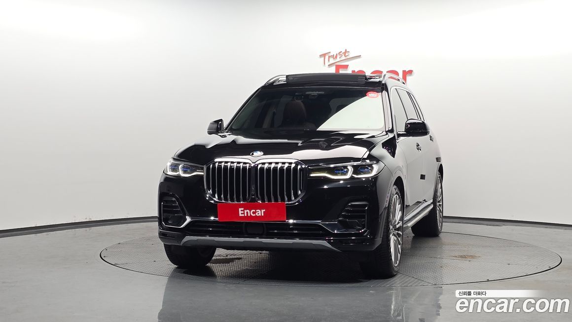 BMW X7 2021