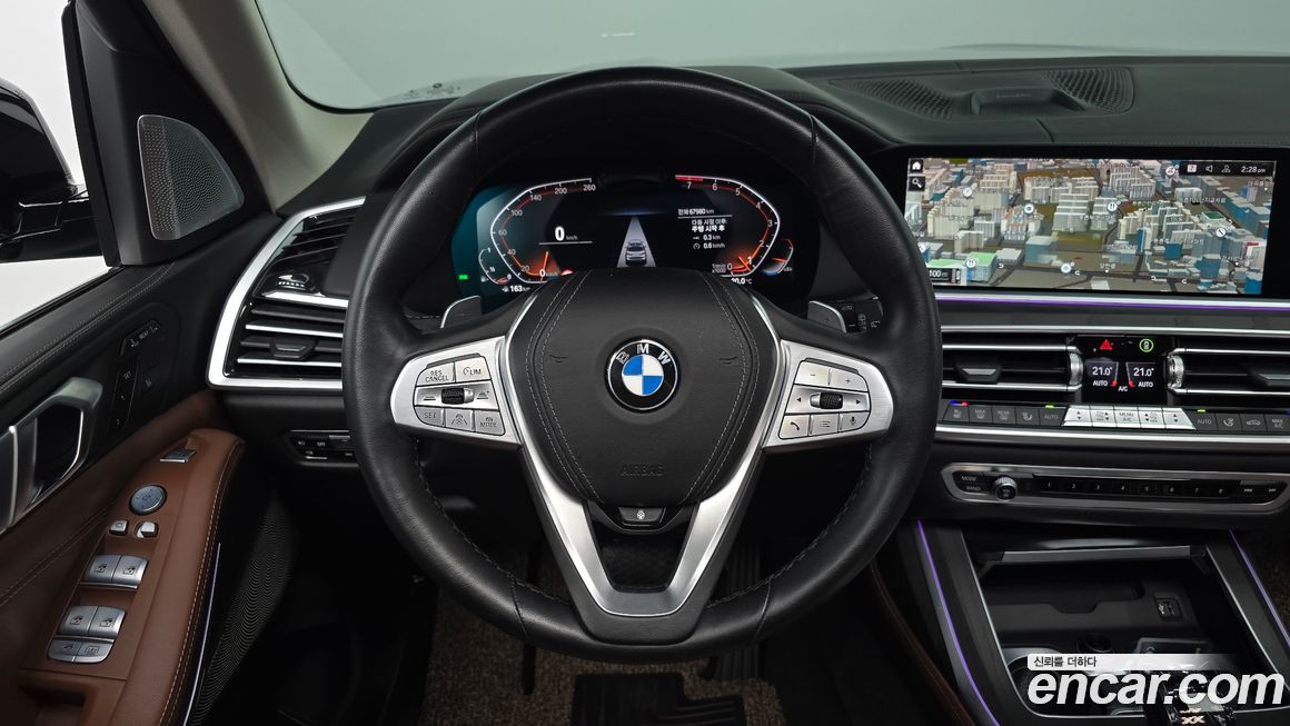 BMW X7 2021