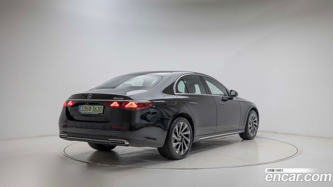 Mercedes-Benz E-Class 2025