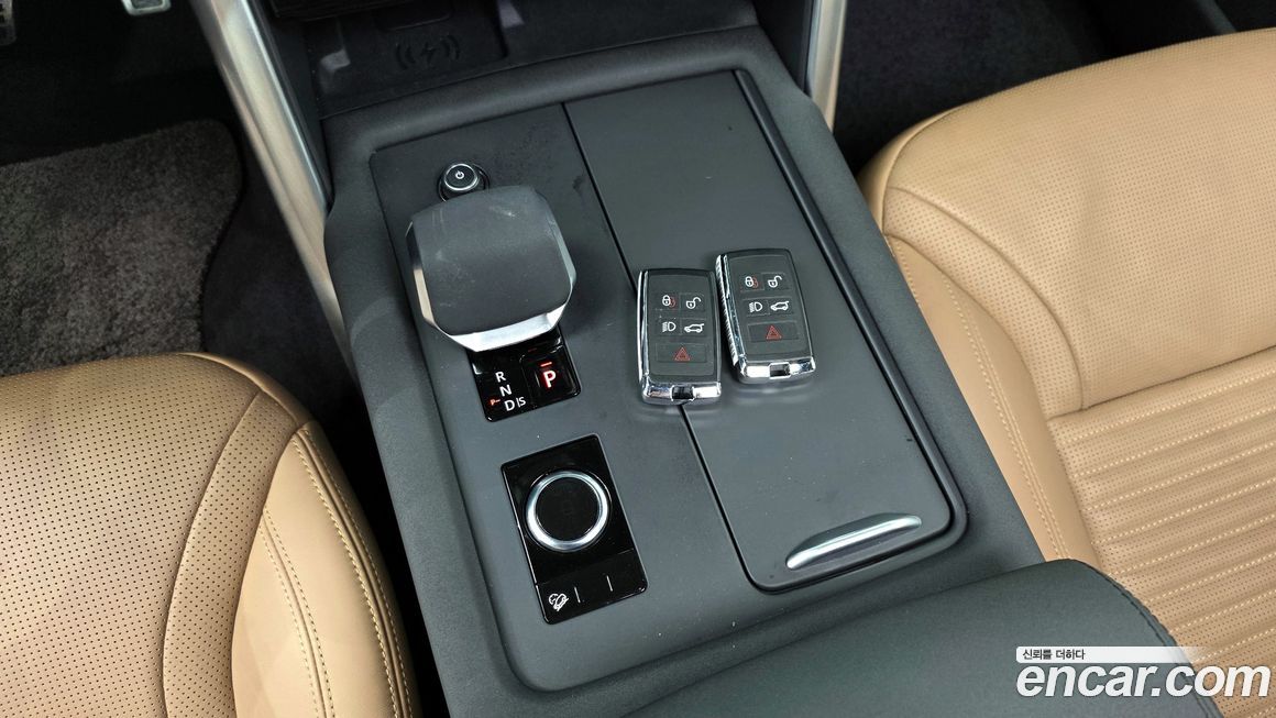 Land Rover Discovery 2025
