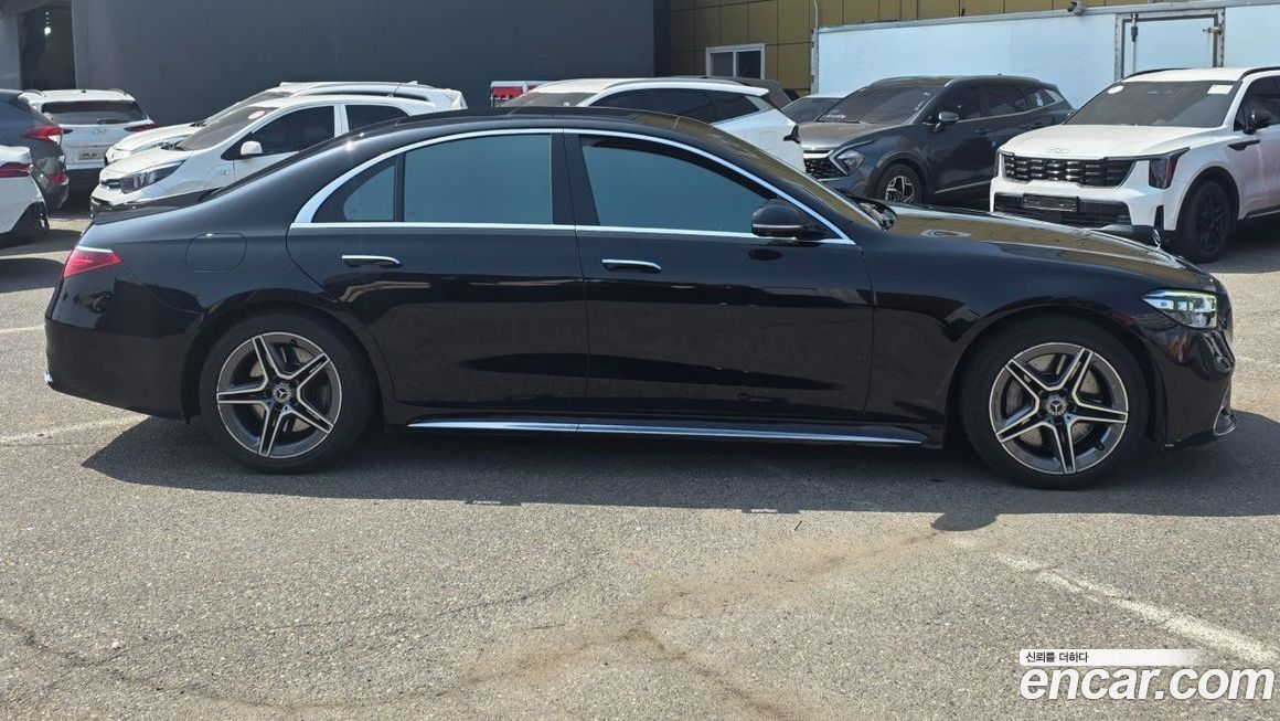 Mercedes-Benz S-Class 2022