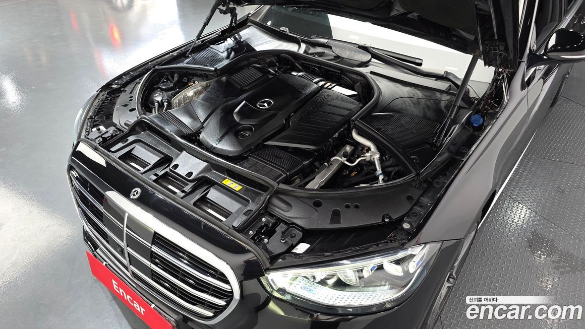 Mercedes-Benz S-Class 2022