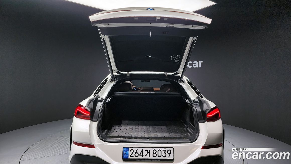 BMW X6 2022