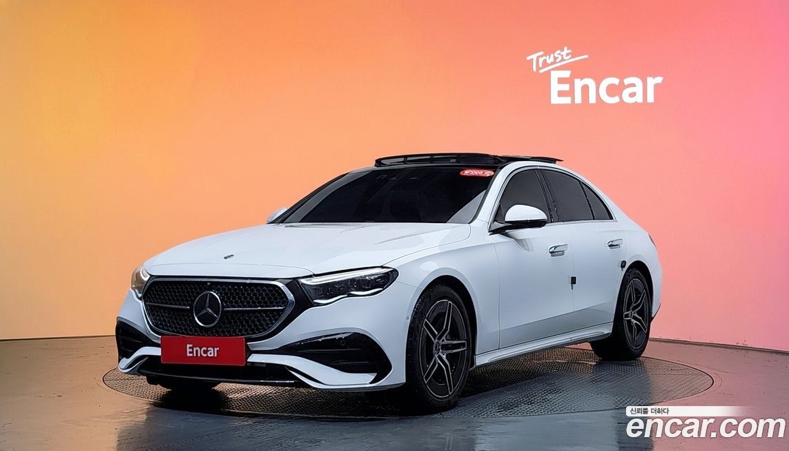 Mercedes-Benz E-Class 2024