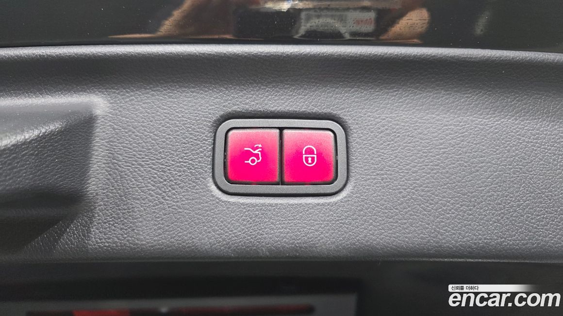 Mercedes-Benz S-Class 2021