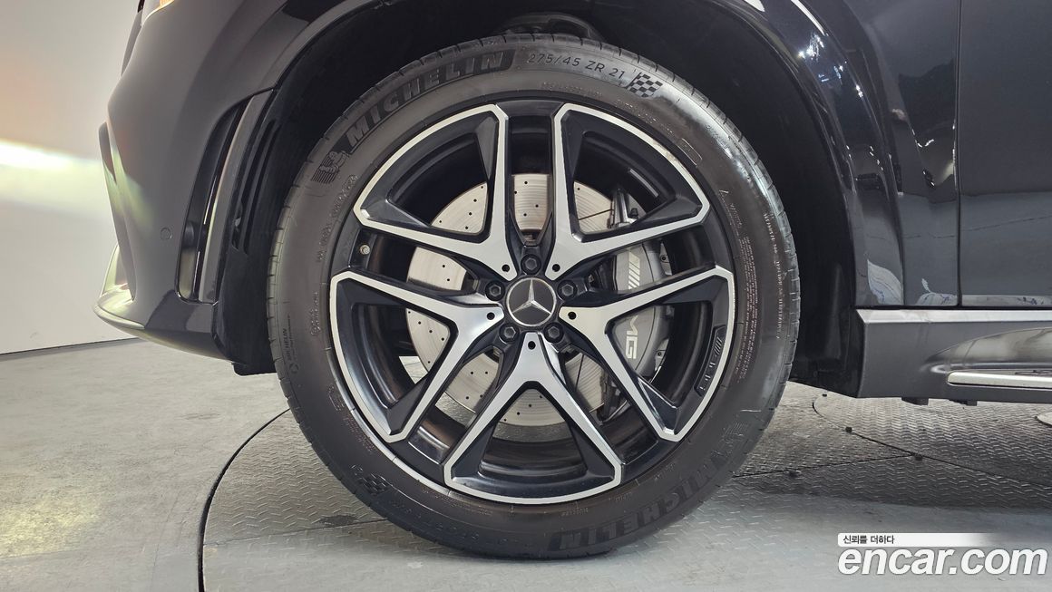 Mercedes-Benz GLE-Class 2023