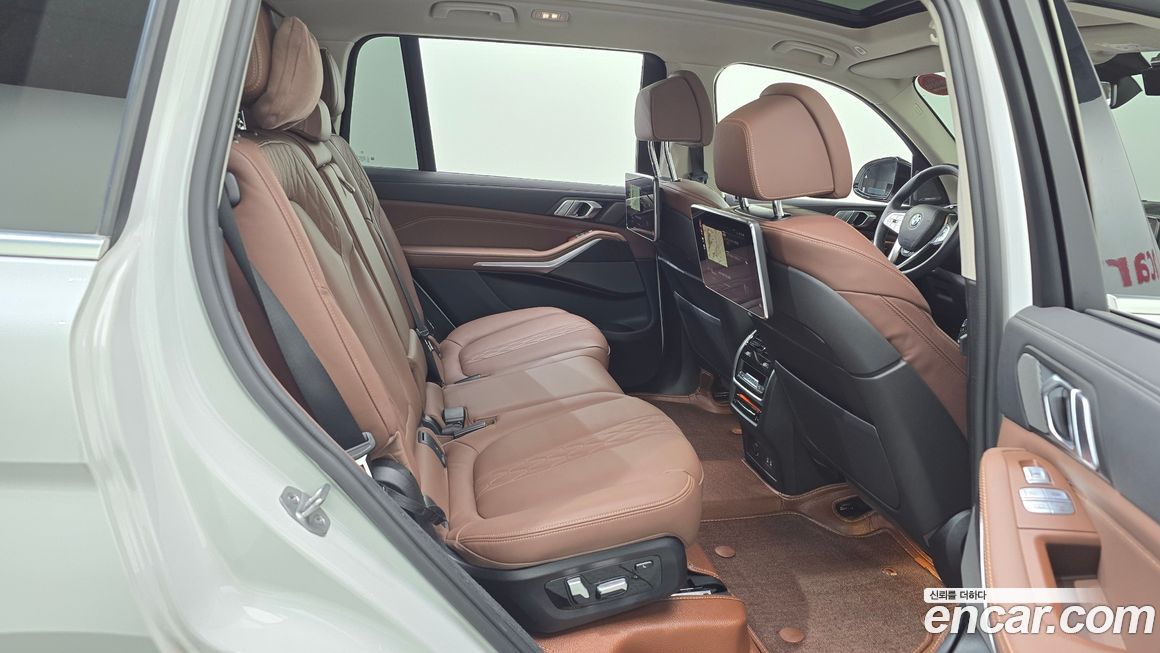 BMW X7 2022