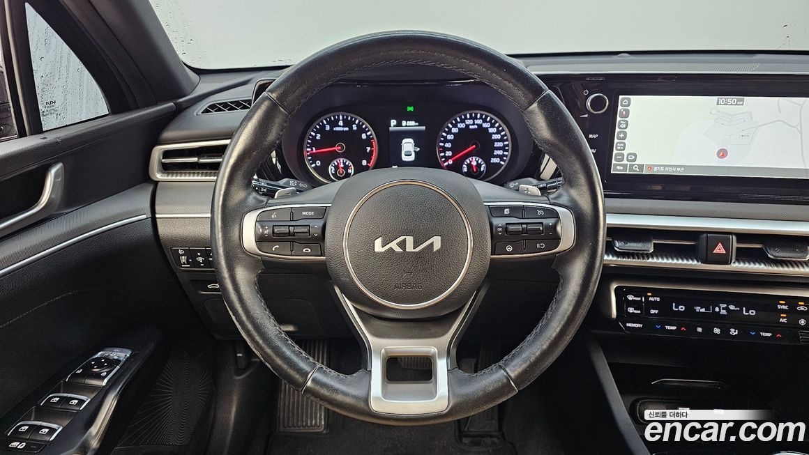Kia K5 2023