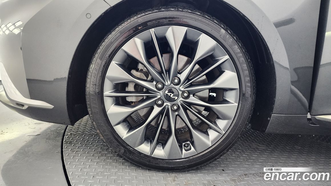Kia K8 2023