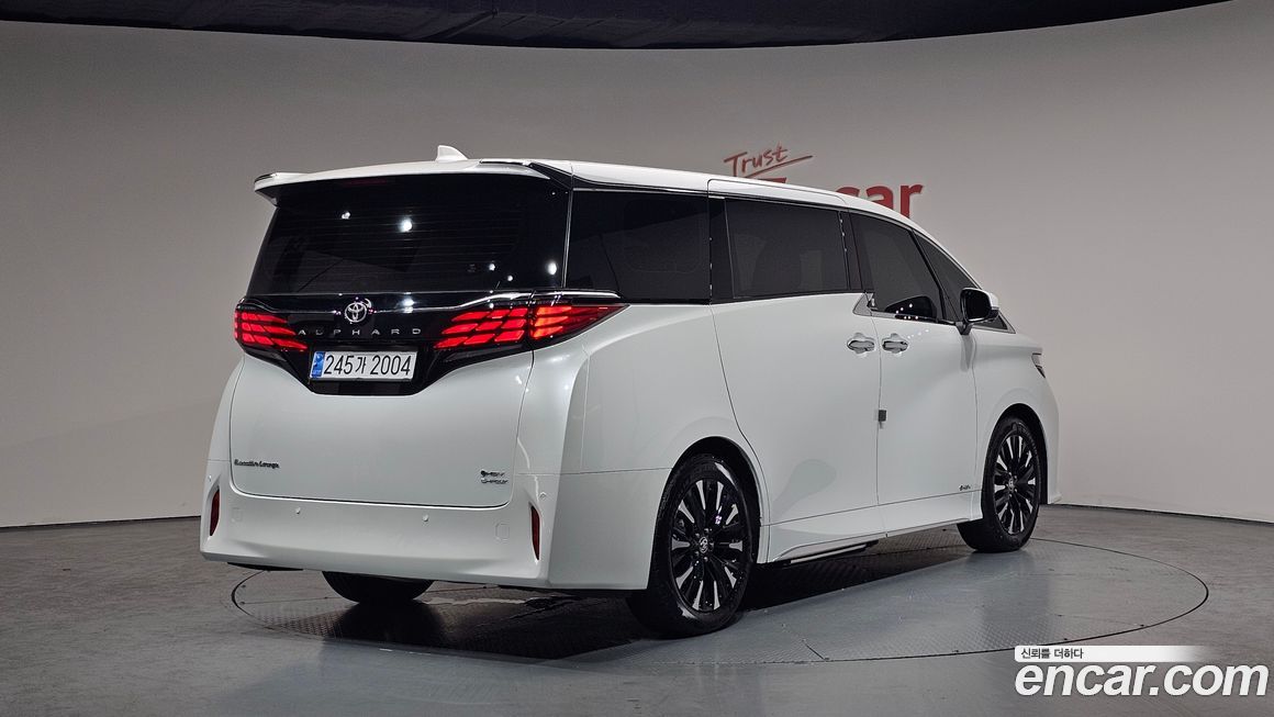 Toyota Alphard 2024