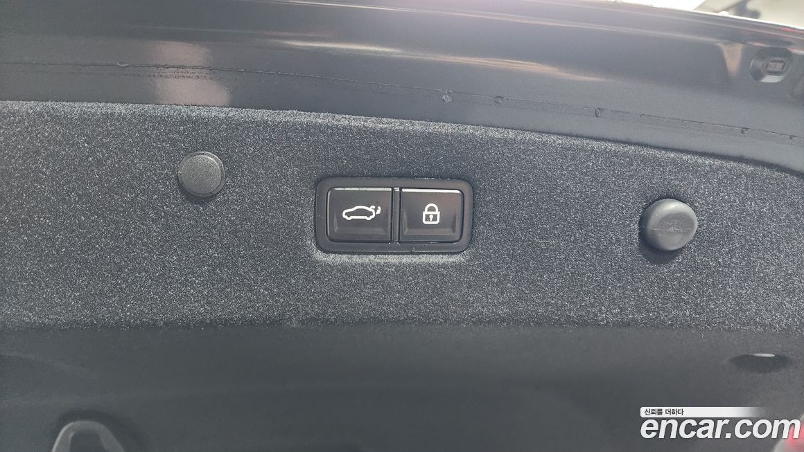 Kia K8 2023