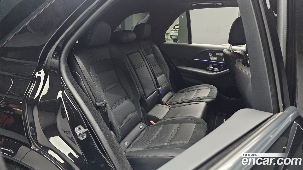 Mercedes-Benz GLE-Class 2023