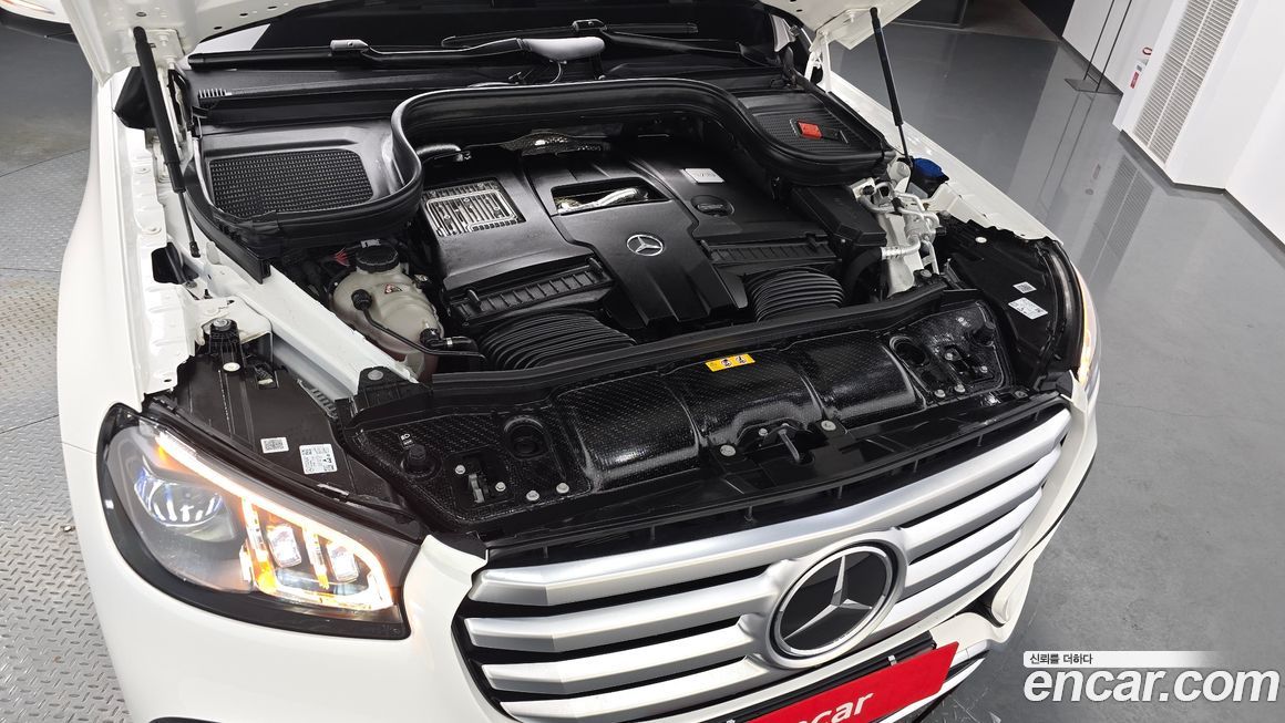 Mercedes-Benz GLS-Class 2024