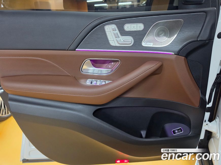 Mercedes-Benz GLS-Class 2024