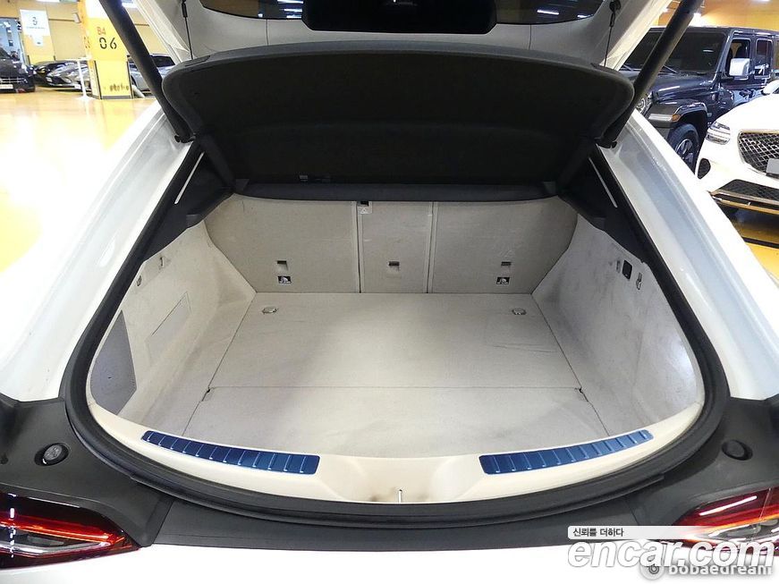 Mercedes-Benz AMG GT 2023