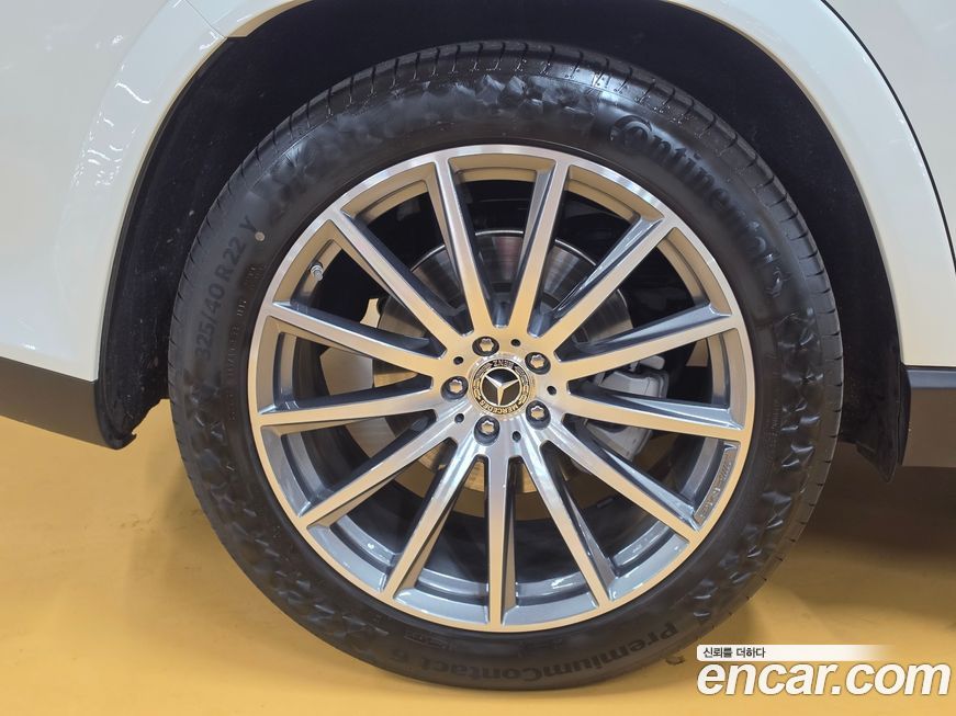 Mercedes-Benz GLS-Class 2024