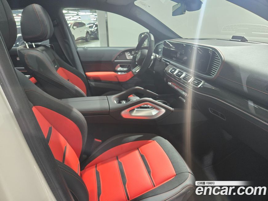 Mercedes-Benz GLE-Class 2025