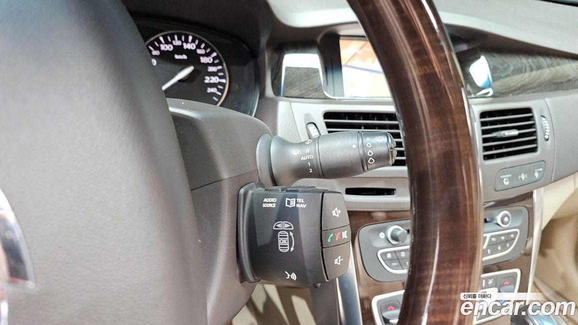 Renault-KoreaSamsung SM5  2010