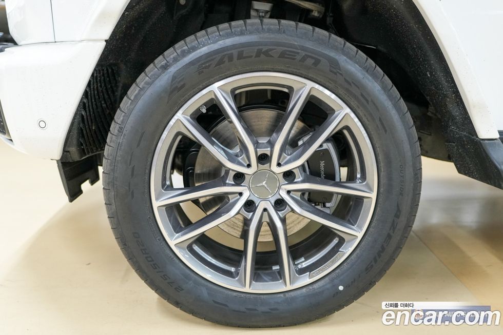 Mercedes-Benz G-Class 2026