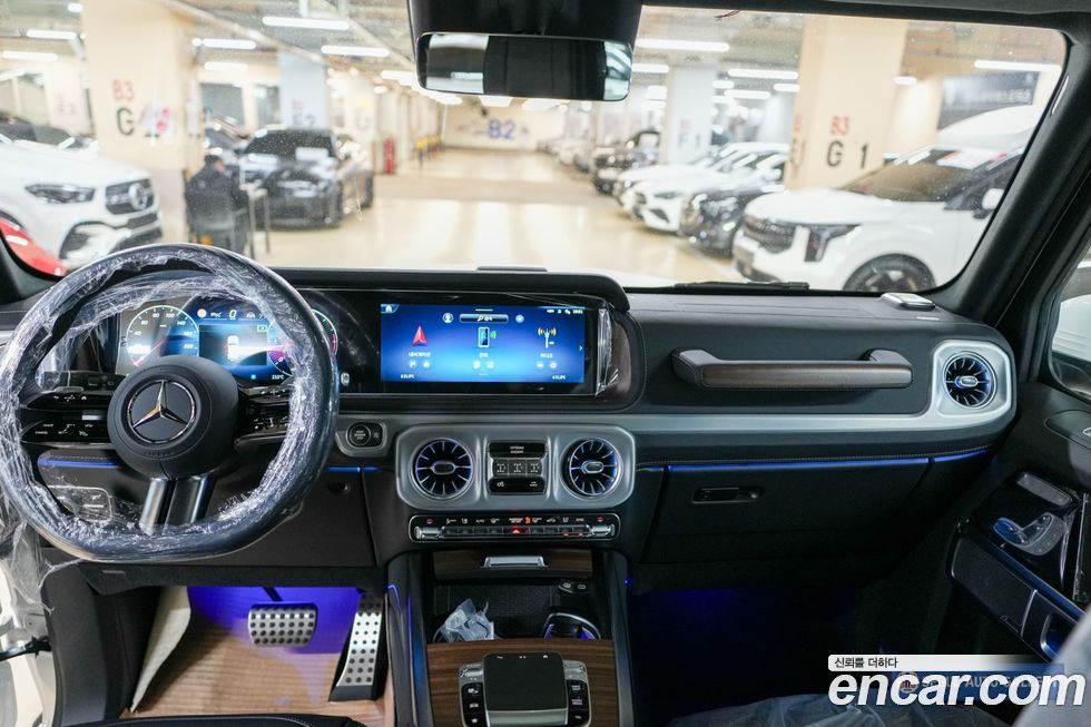 Mercedes-Benz G-Class 2026