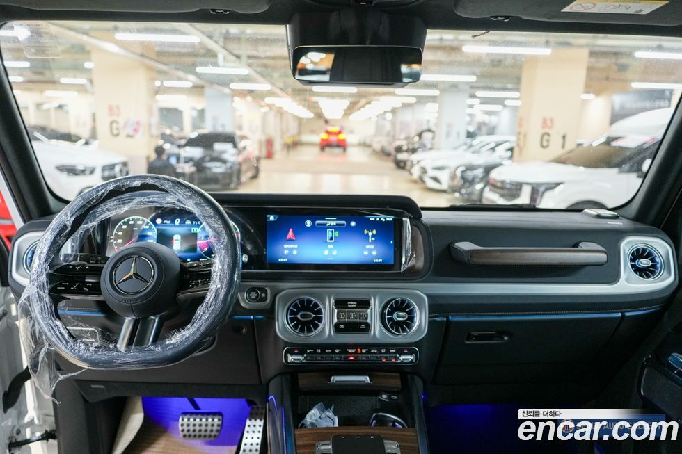 Mercedes-Benz G-Class 2026