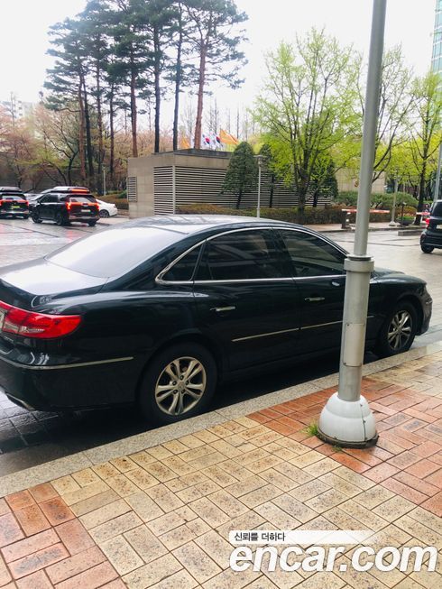 Hyundai Grandeur 2010