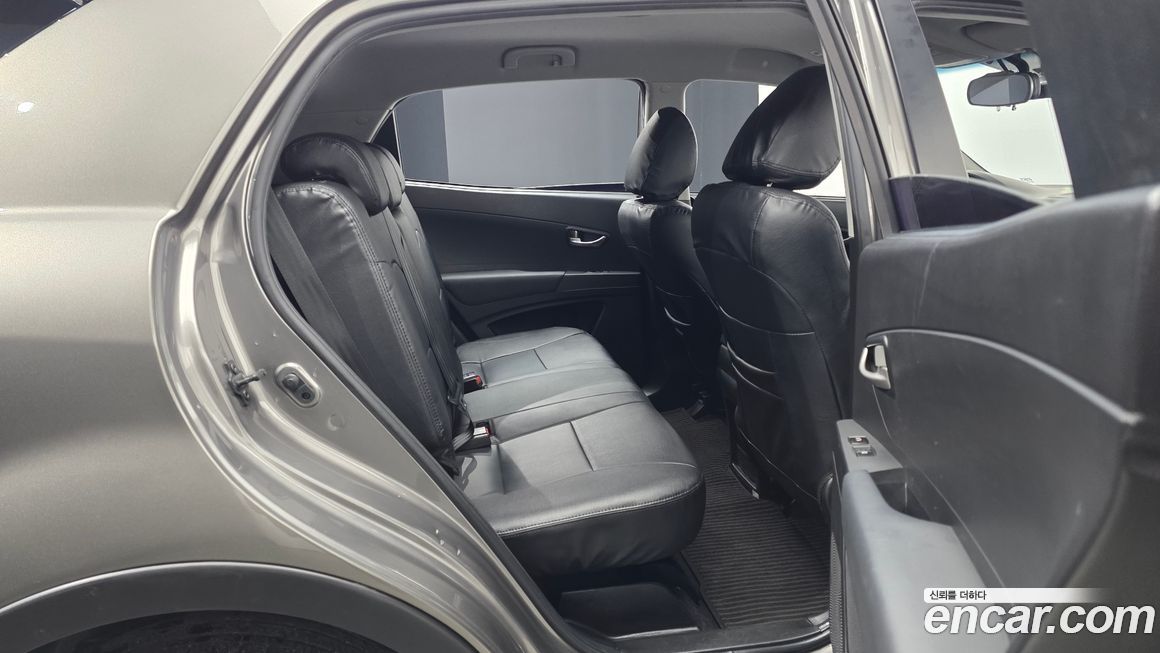 KG_Mobility_Ssangyong KORANDO 2012