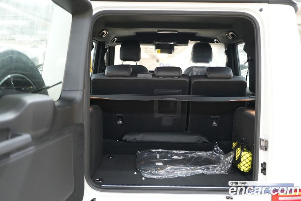 Mercedes-Benz G-Class 2026