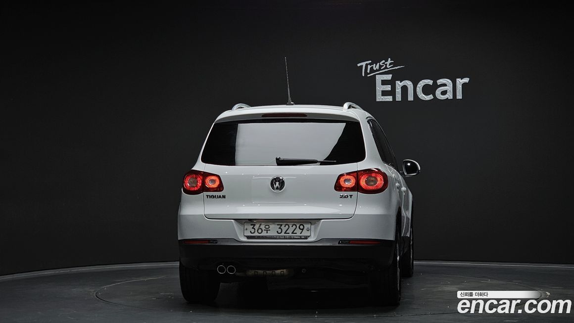 Volkswagen Tiguan 2011