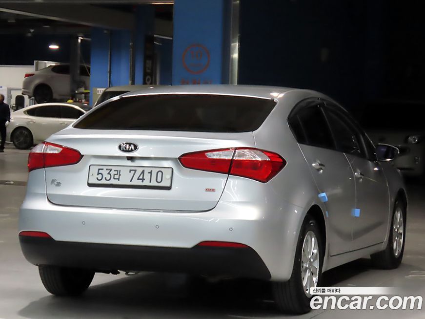 Kia K3 2013