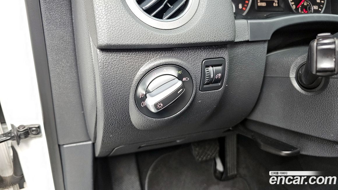 Volkswagen Tiguan 2011