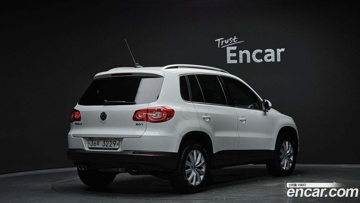 Volkswagen Tiguan 2011