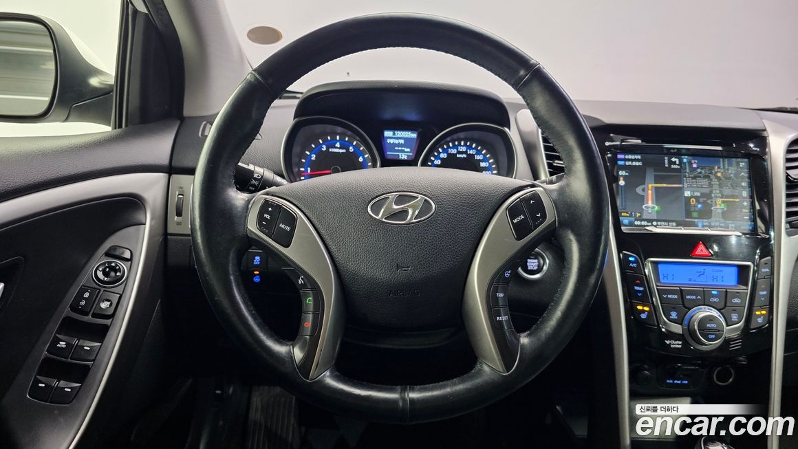 Hyundai i30 2014