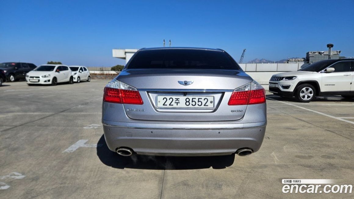 Hyundai Genesis 2008