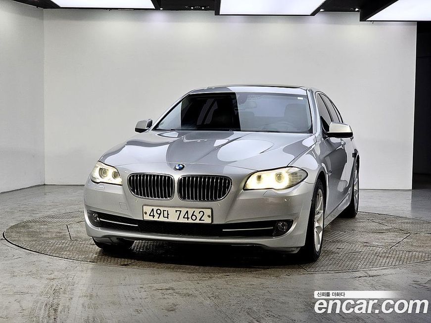 BMW 5-Series 2012