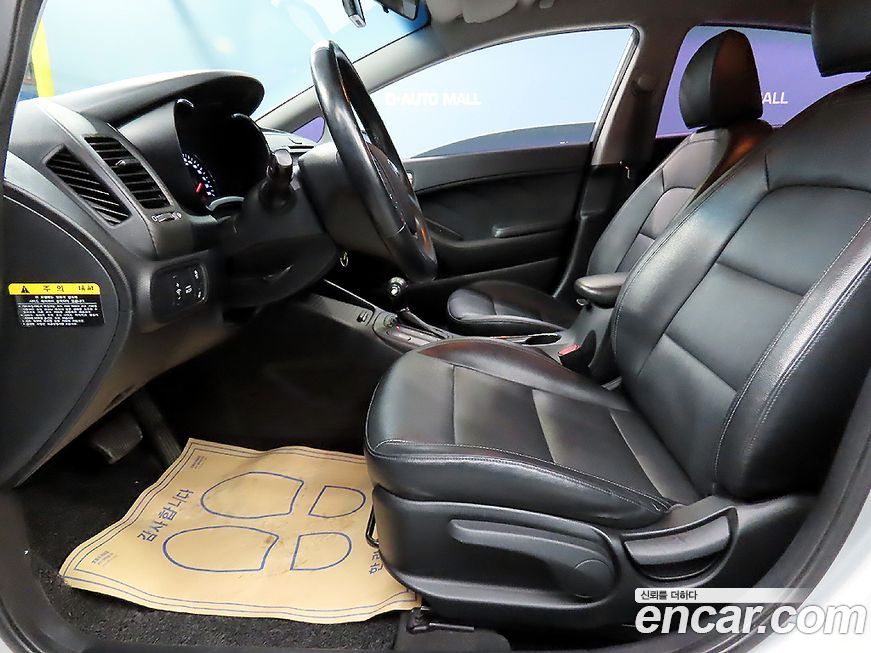 Kia K3 2013