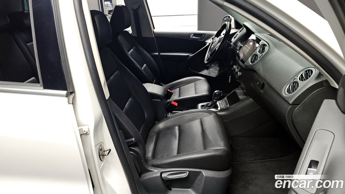 Volkswagen Tiguan 2011