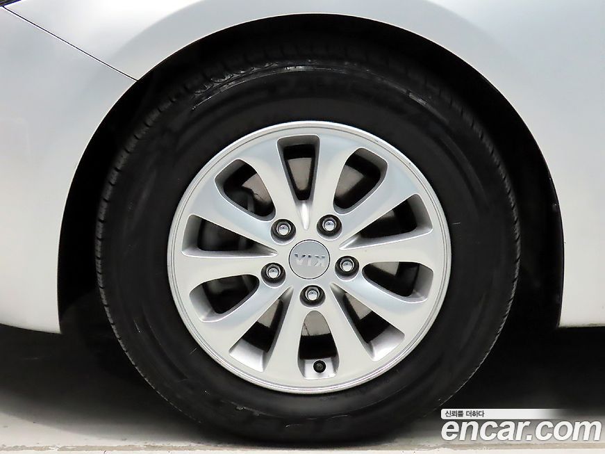 Kia K3 2013
