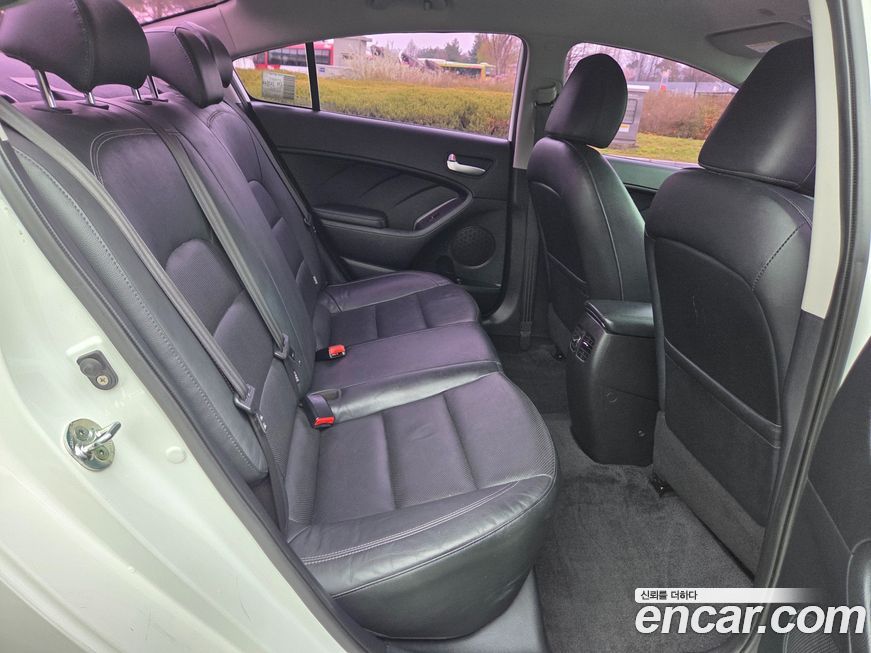 Kia K3 2014