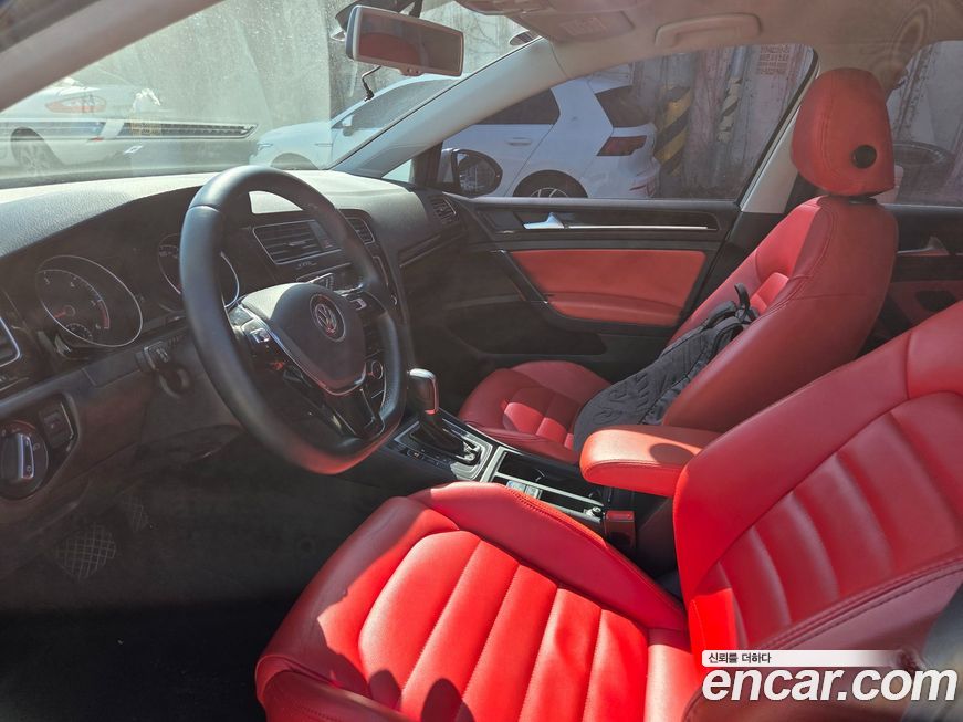 Volkswagen Golf 2014