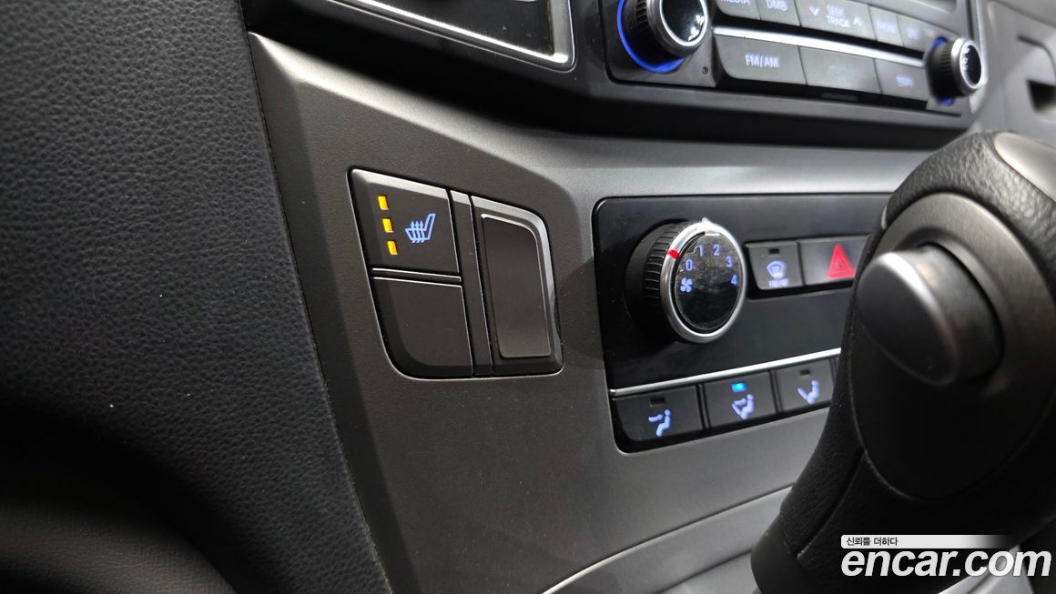 Hyundai Starex 2016