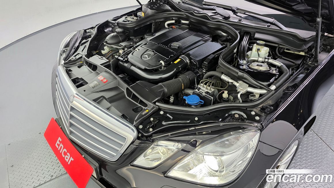 Mercedes-Benz E-Class 2013