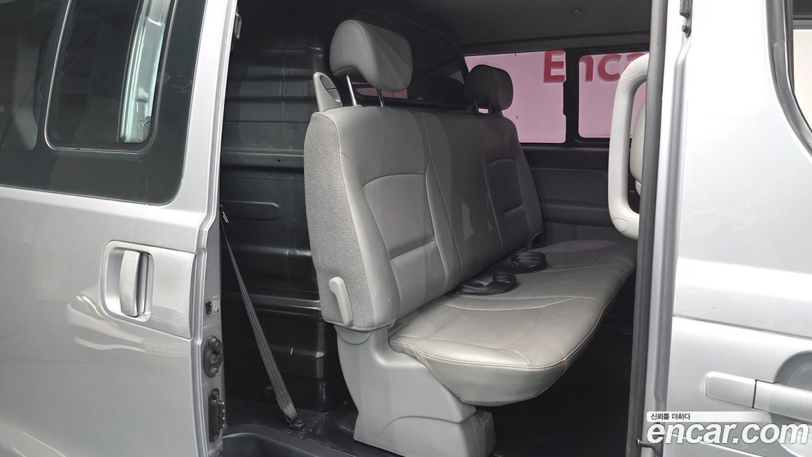 Hyundai Starex 2016