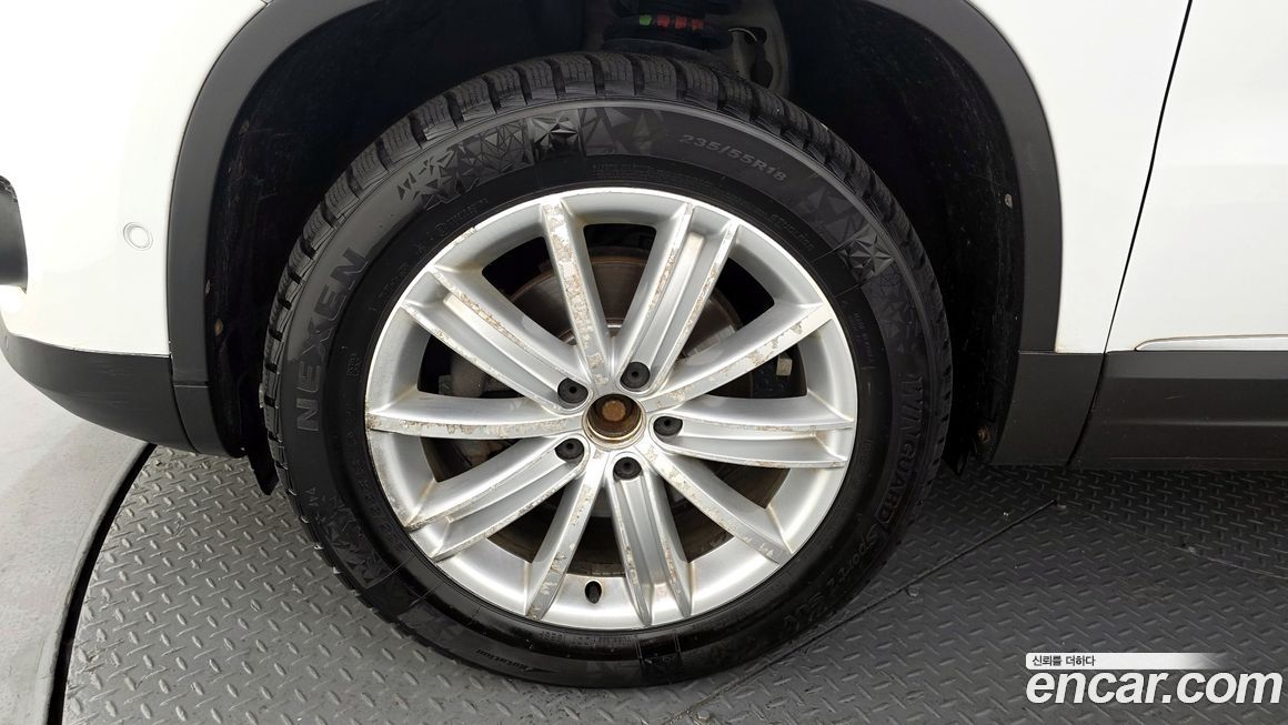 Volkswagen Tiguan 2015