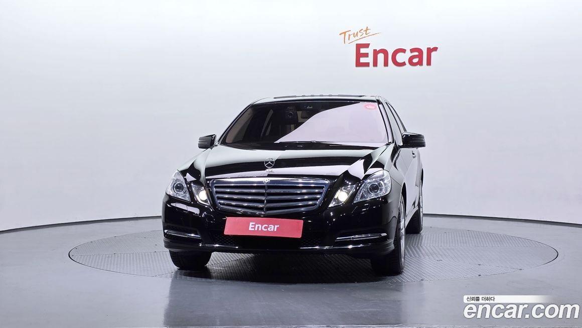 Mercedes-Benz E-Class 2013